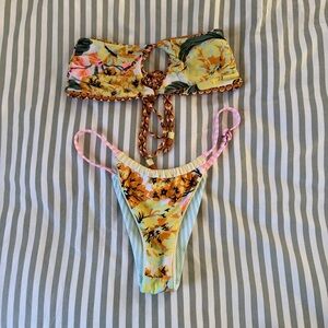 Maaji Reversible Bikini Set (S/M) NWOT